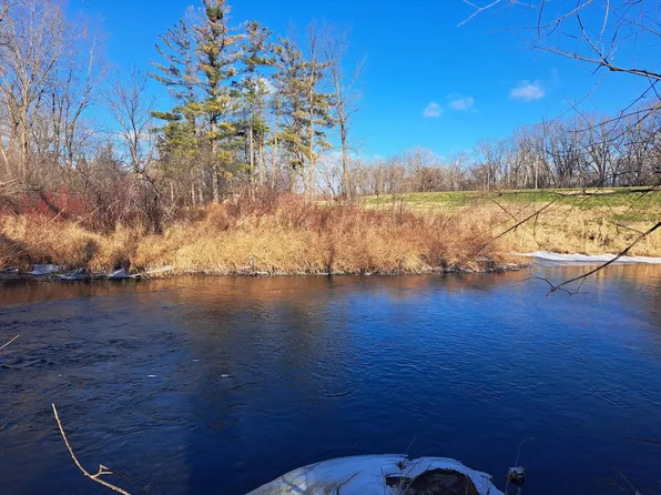 W1876 Main STREET, Sullivan, WI 53178