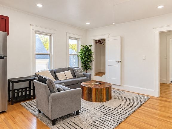 4th image of 10-12 Cranch St