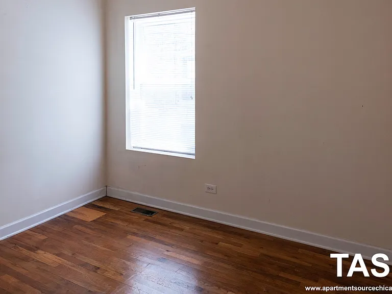 3523 N Broadway #1W — Photo 6