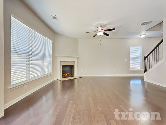 2nd image of 1566 Charcoal Ives Rd