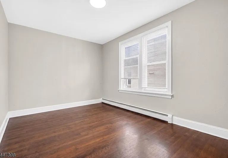 147 N 15th St #1 — Photo 11