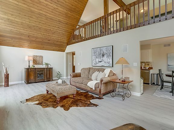 5th image of 39285 N Cedar Crest Dr