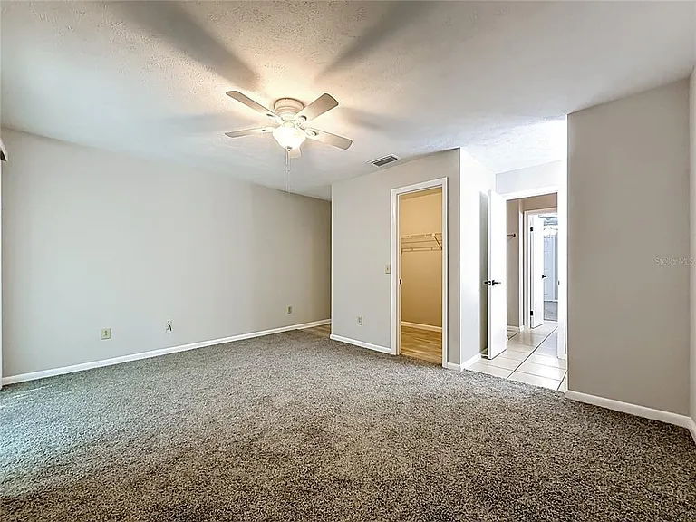 2113 NE 38th Ave — Photo 26