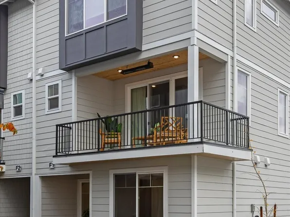 13730 Manor Way #F1, Lynnwood, WA 98087