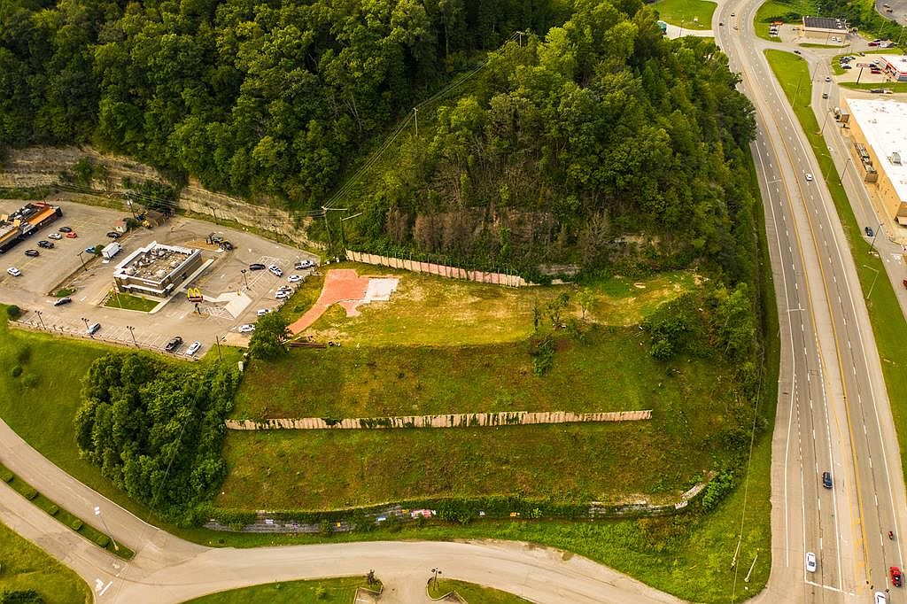 425 Southside Mall Rd, South Williamson, KY 41503 Zillow