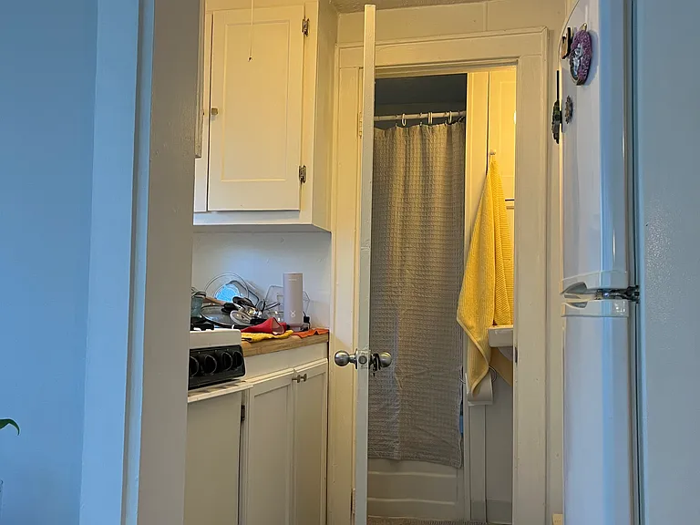 600 Grand Ave #4 — Photo 8
