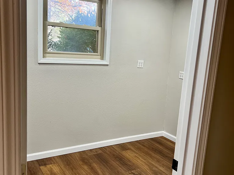 805 August St — Photo 15