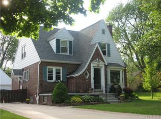 236 S Roycroft Blvd, Cheektowaga, NY 14225