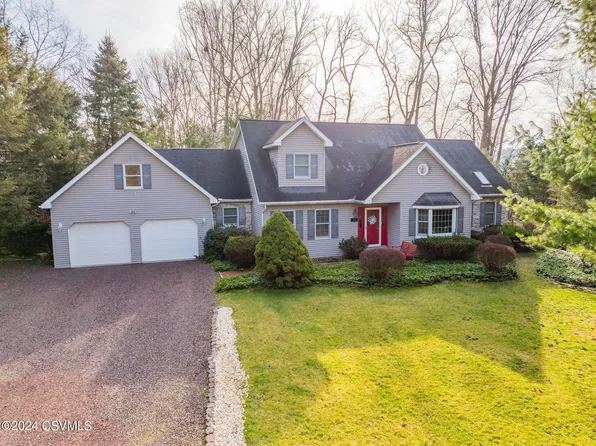 555 Crestwood Dr, Bloomsburg, PA 17815