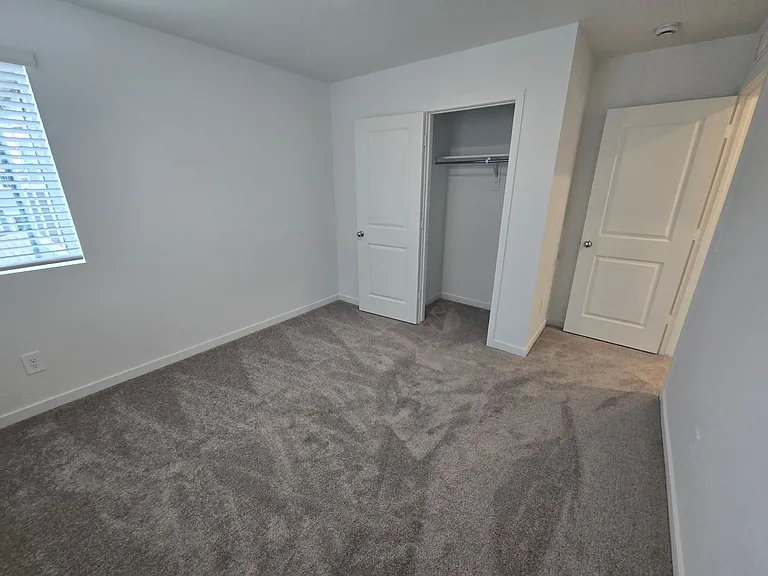 15274 Clayton St — Photo 23