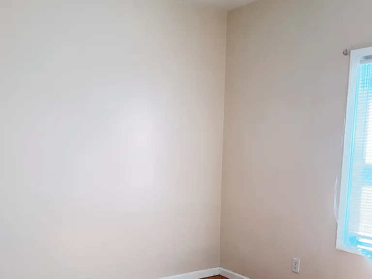 819 Beecher St — Photo 6