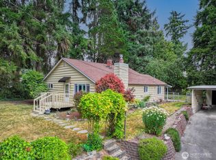 3212 Rocky Point Rd NW, Bremerton, WA 98312