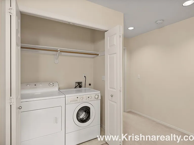 6006 NE Maidstone St — Photo 16