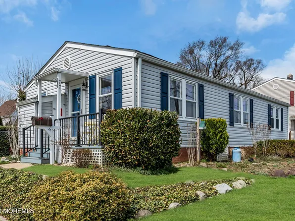 77 Barker Avenue, Shrewsbury Twp, NJ 07724