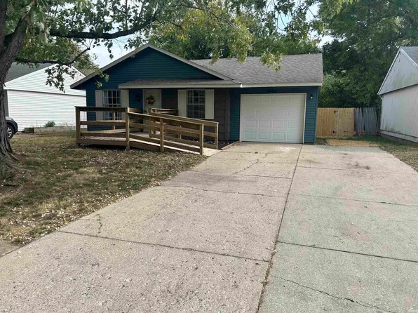 4121 Hillside Dr, Lafayette, IN 47909
