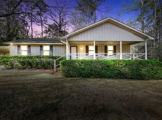 933 Chisholm Trl, Macon, GA 31220