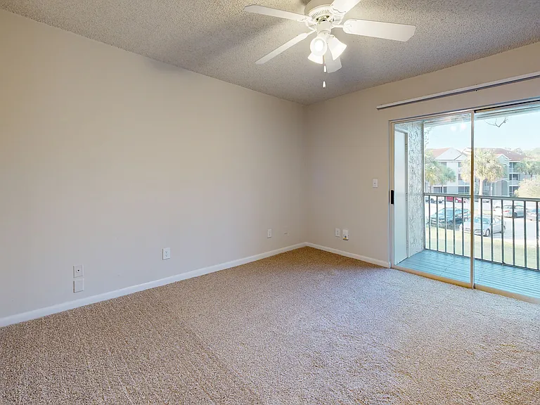 Altamira Place Apartment Homes — Photo 107