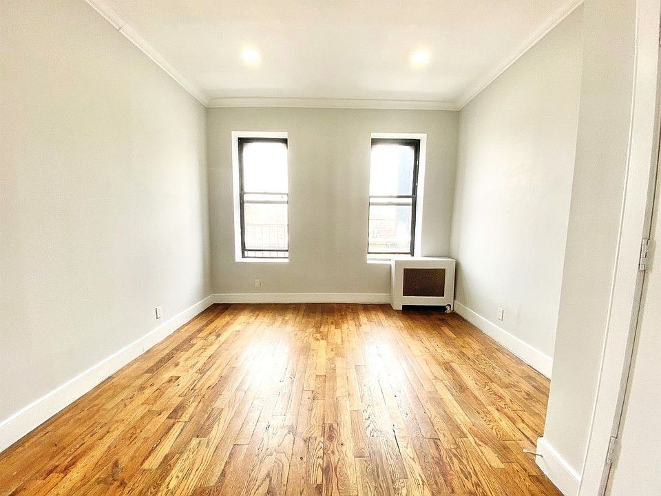 2nd image of 532 W 159th St #5AA