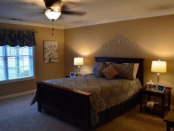 3rd image of 13135 Ellerston Dr