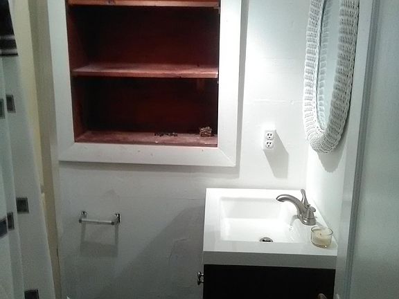 2nd image of 5102 Tangerine Ave S