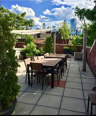 Rented by Compass | media 34