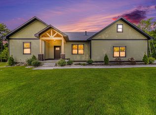 1185 N Hillside Dr, Ludington, MI 49431