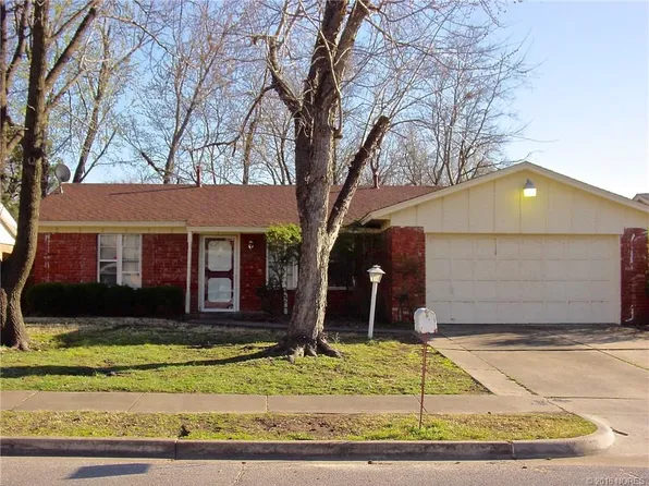 12112 E 25th St, Tulsa, OK 74129