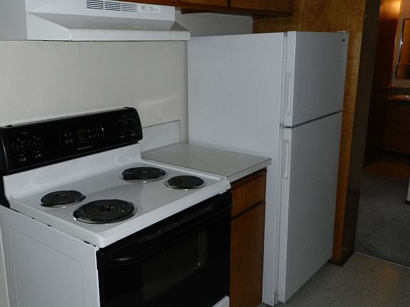 4th image of 2200 California Ave SW APT 302