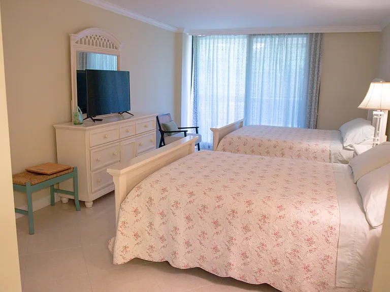 277 N Ocean Blvd #304 — Photo 28