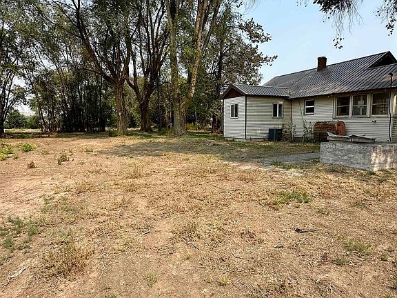 4th image of 3987 Lincoln Dr