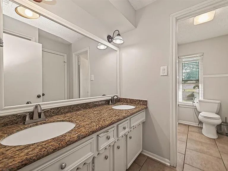 14507 Ravenhurst Ln — Photo 30