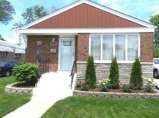 4162 W 82nd St, Chicago, IL 60652