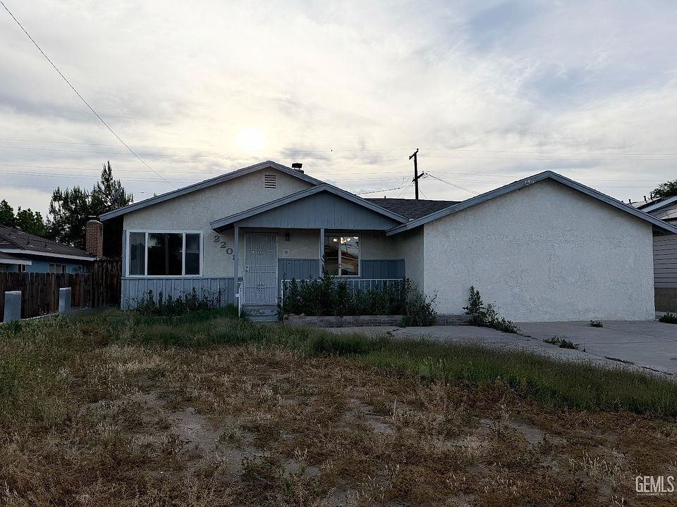 1st image of 2208 Valencia Dr