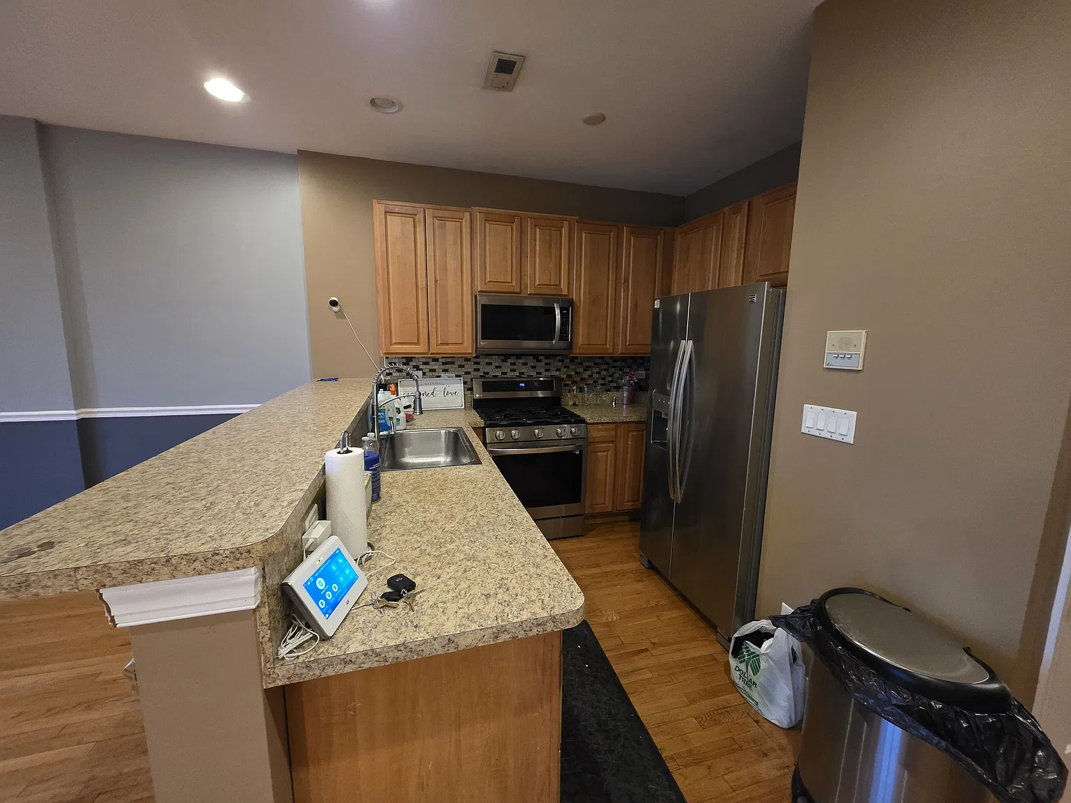 3 bed, 1500 sqft, $1,700 — Photo 2