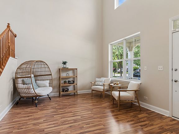 2nd image of 2759 Hillsboro Blvd