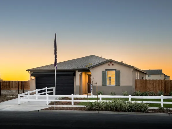 1452 S Polar Ave, Hanford, CA 93230