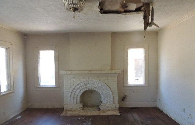 2nd image of 1204 NW 39th St
