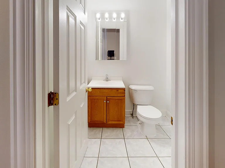 482 W. Deming — Photo 25