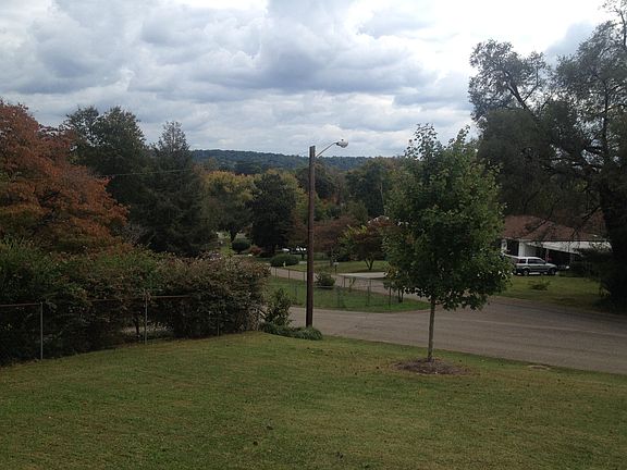 3rd image of 5400 NE Gaineswood Rd