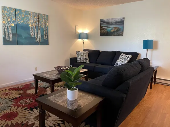 306 Pleasant St APT 6, Grass Valley, CA 95945