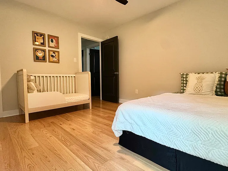 4342 Hilldale Ave — Photo 17