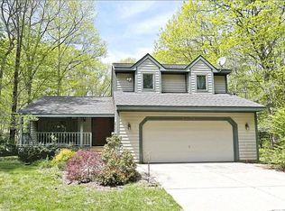 14715 178th Ave, Grand Haven, MI 49417
