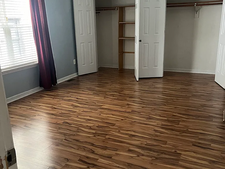 425 Polk Manor Dr — Photo 8