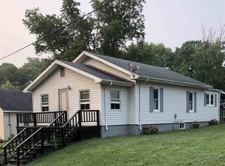 209 Paul St, Paoli, IN 47454