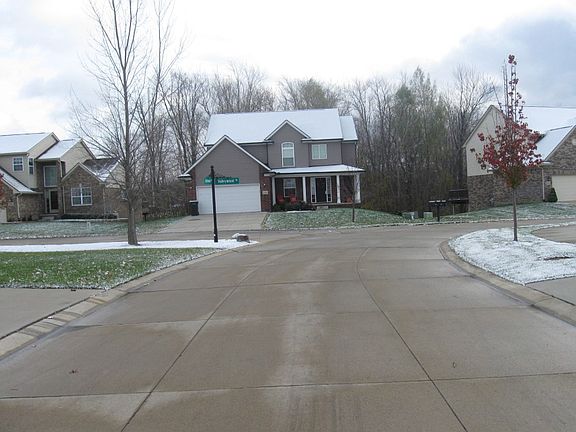 4th image of 53731 Springwood Dr