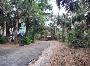 6180 Golden Oaks Ln, Naples, FL 34119