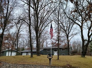 N5697 Pine Ln, Wild Rose, WI 54984