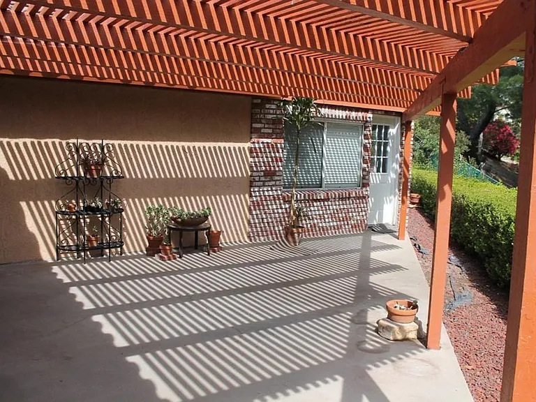 21950 Birds Eye Dr — Photo 4