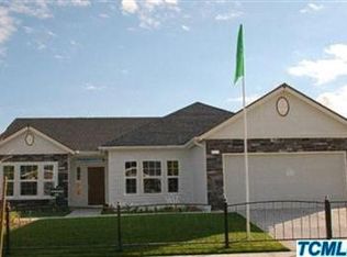 2366 N Tahoe Ave, Tulare, CA 93274