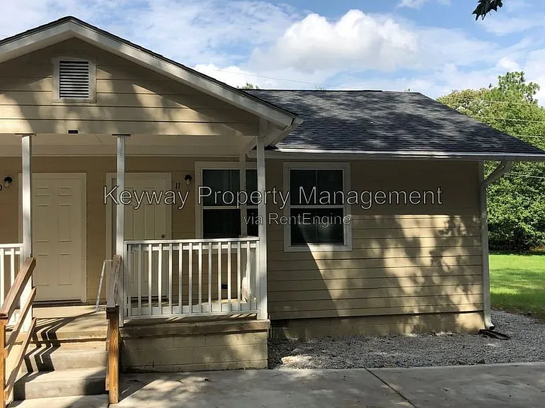 1120 Dodge Ln #11 — Photo 1
